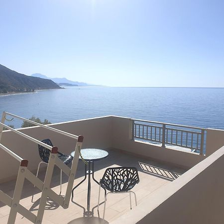 Villa Tzortzaki - Afroditi Tertsa Exteriér fotografie